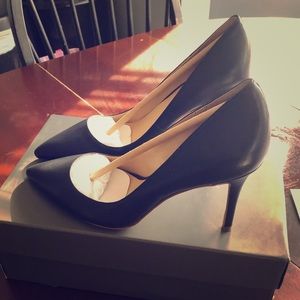 Brand New in Box Ann Taylor Mila Leather Pump